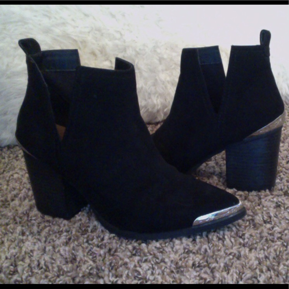 Mossimo Black Ankle Boots
